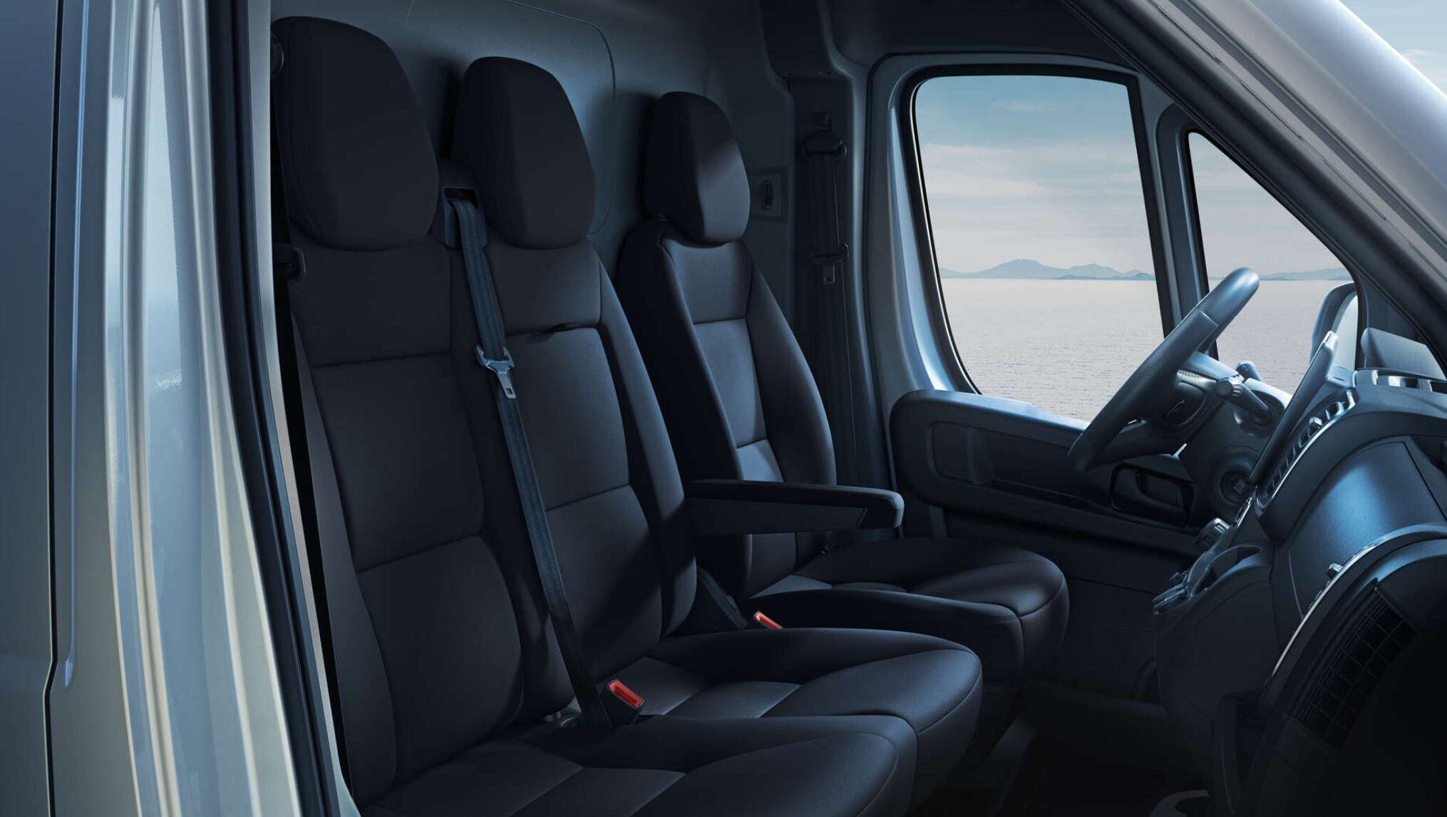 Peugeot Boxer, сидіння у кабіні