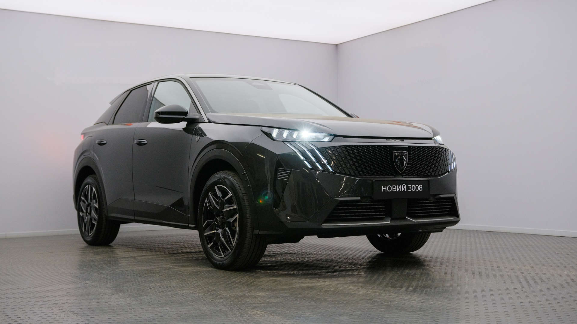 Новий PEUGEOT 3008 уже в Україні: завітайте на знайомство!