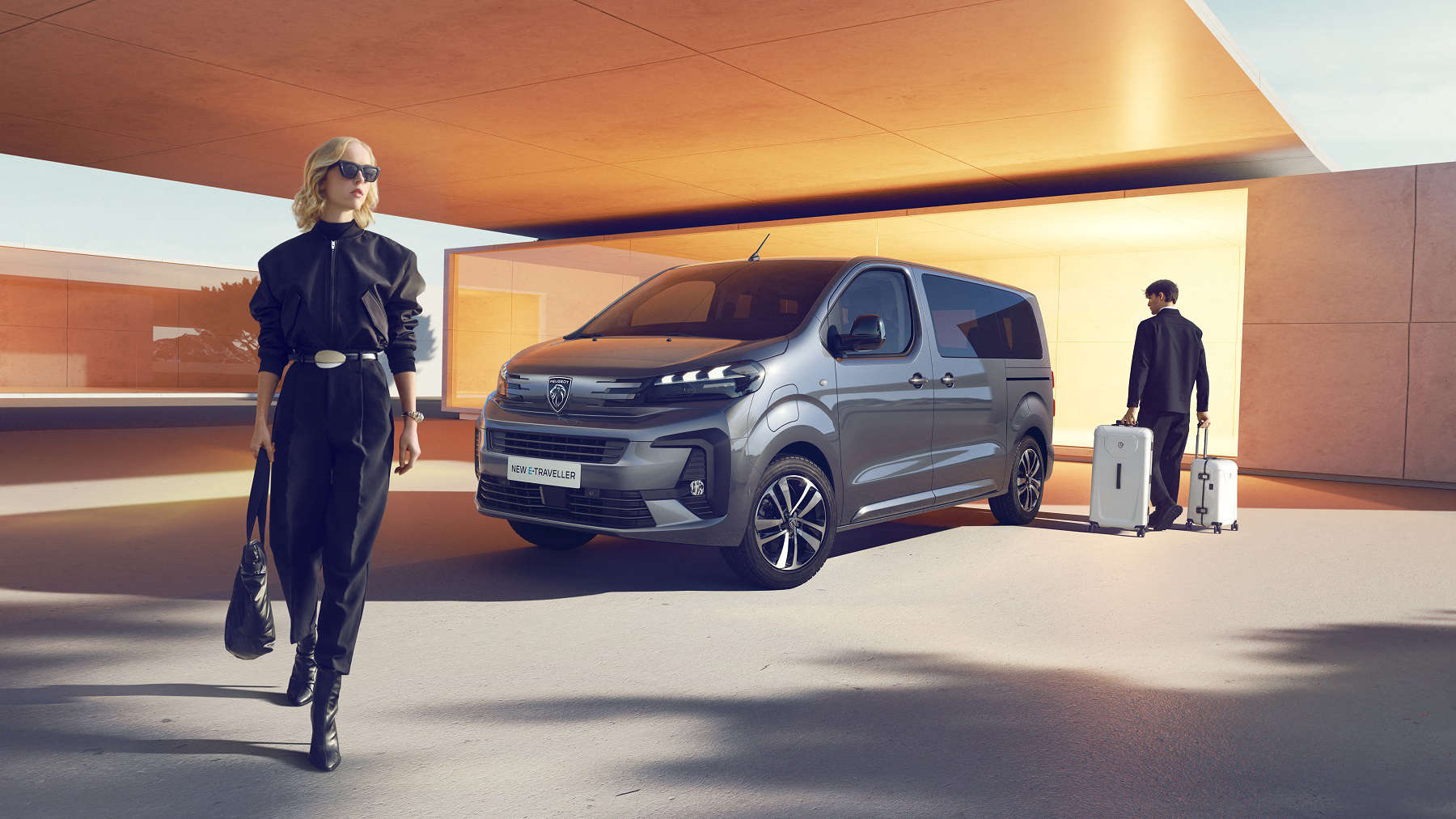 Новий PEUGEOT Traveller уже доступний в Україні за ціною від 1 769 200 грн